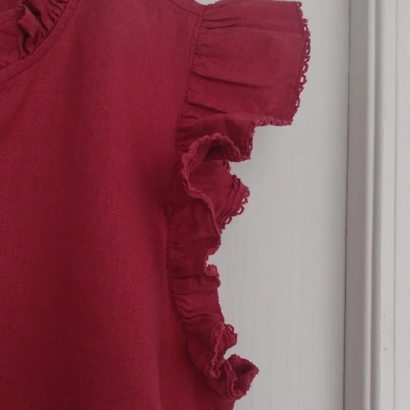 Elegant Ruffled Red Blouse - Picture 5 of 8